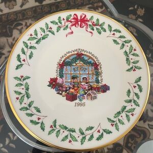 Lenox Annual Holiday Collector's Plate 1995